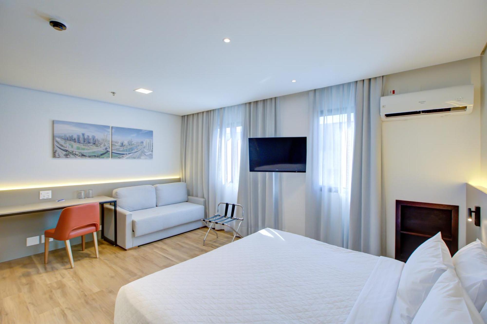 Standard Double Room – Semi-Accessible